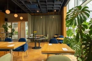 Fotografia wnętrz Lublin Restauracje Hotele Booking Airbnb Zoom Na kwadrat (14)
