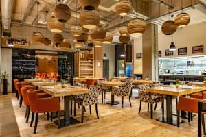 Fotografia wnętrz Lublin Restauracje Hotele Booking Airbnb Zoom Na kwadrat (9)